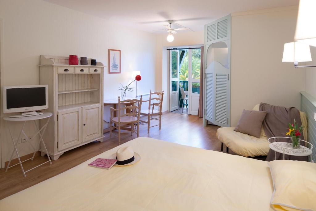 Le Domaine Du Levant Hotel Cambo-les-Bains Værelse billede