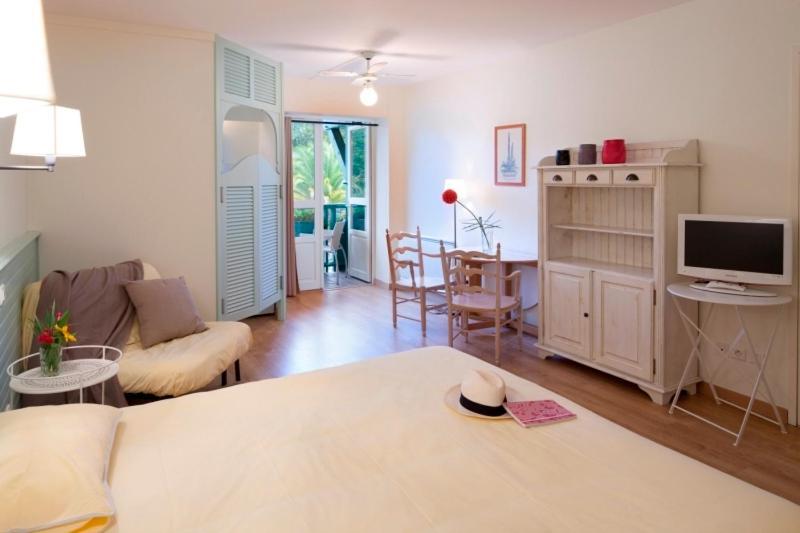 Le Domaine Du Levant Hotel Cambo-les-Bains Eksteriør billede